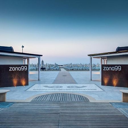 Mediterraneo Hotel & Suites Cattolica Eksteriør bilde