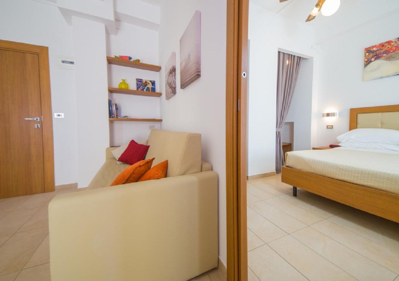 Mediterraneo Hotel & Suites Cattolica Eksteriør bilde